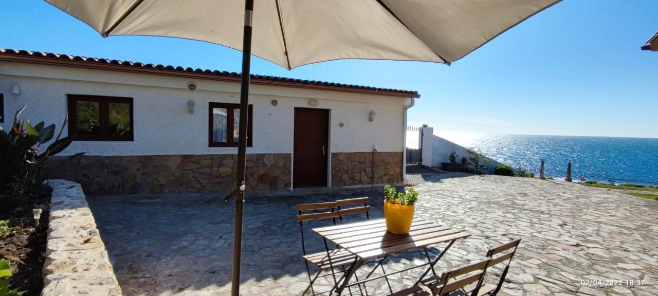 A Guaira, Fantastico Apartamento Al Borde Del Mar أويا المظهر الخارجي الصورة